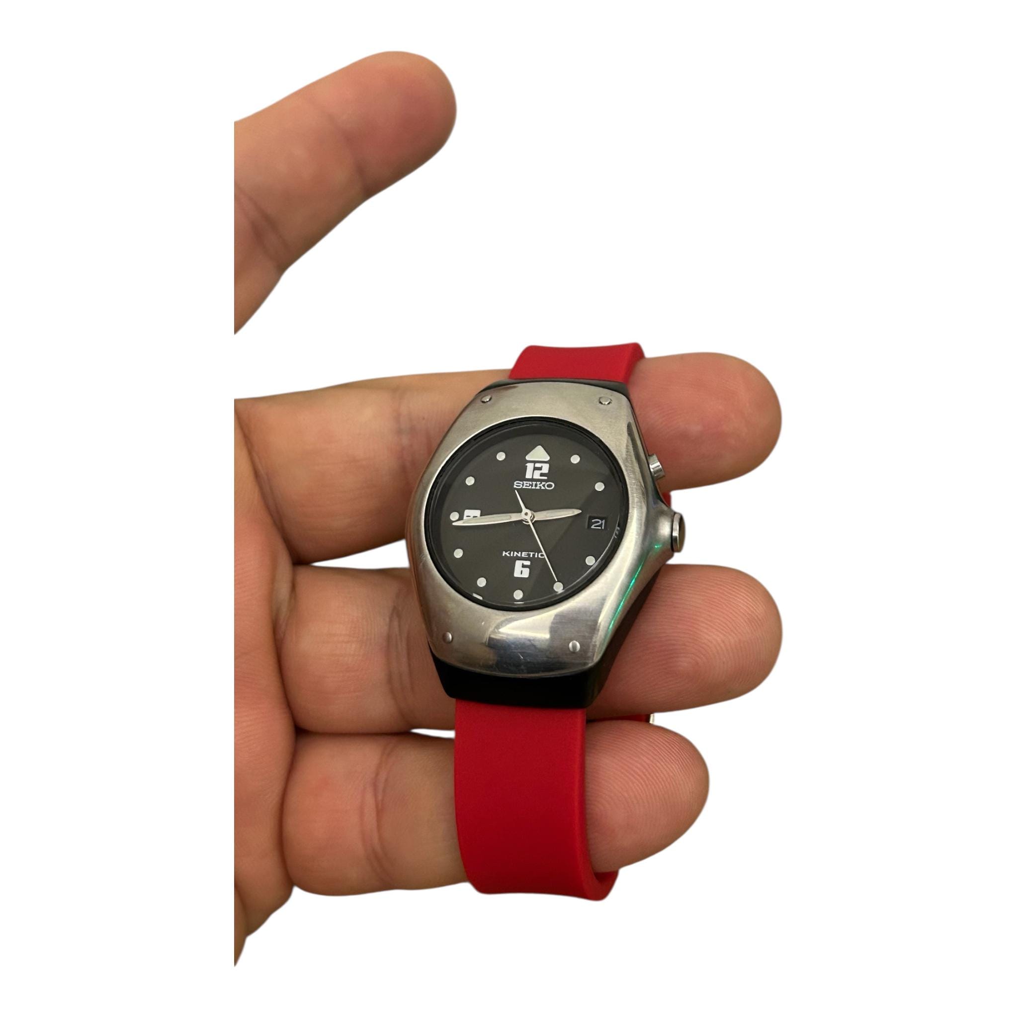 Vintage Seiko Kinetic 3M22-0D40 Watch Japan, Mens Gift, Garmin