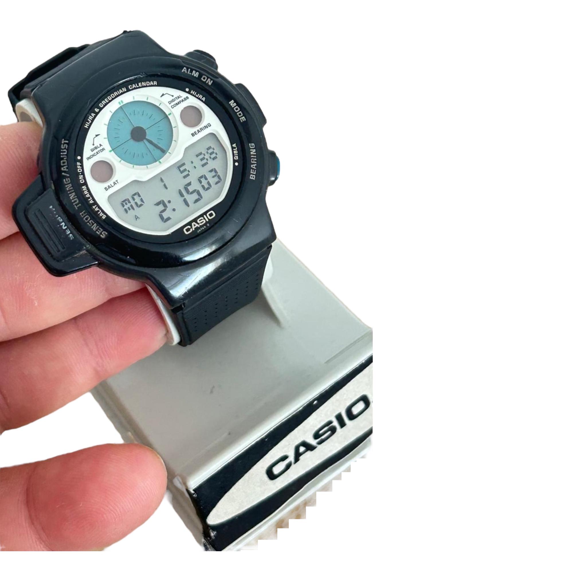 Rare Vintage Casio CPW-310 Compass Prayer Watch: Soft Silicone