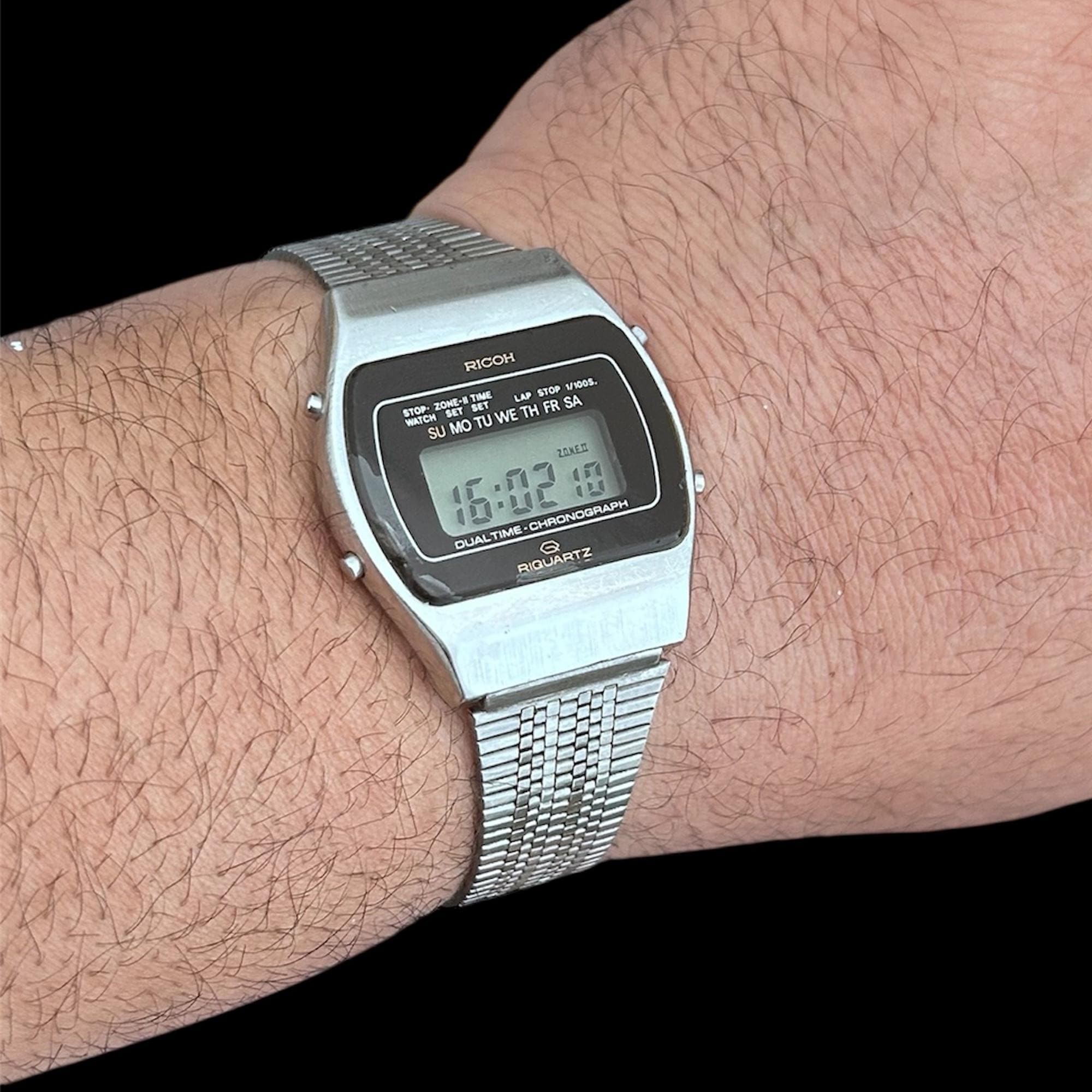 Rare Vintage Ricoh Riquartz Watch Digital LCD QUARTZ Working 1980s