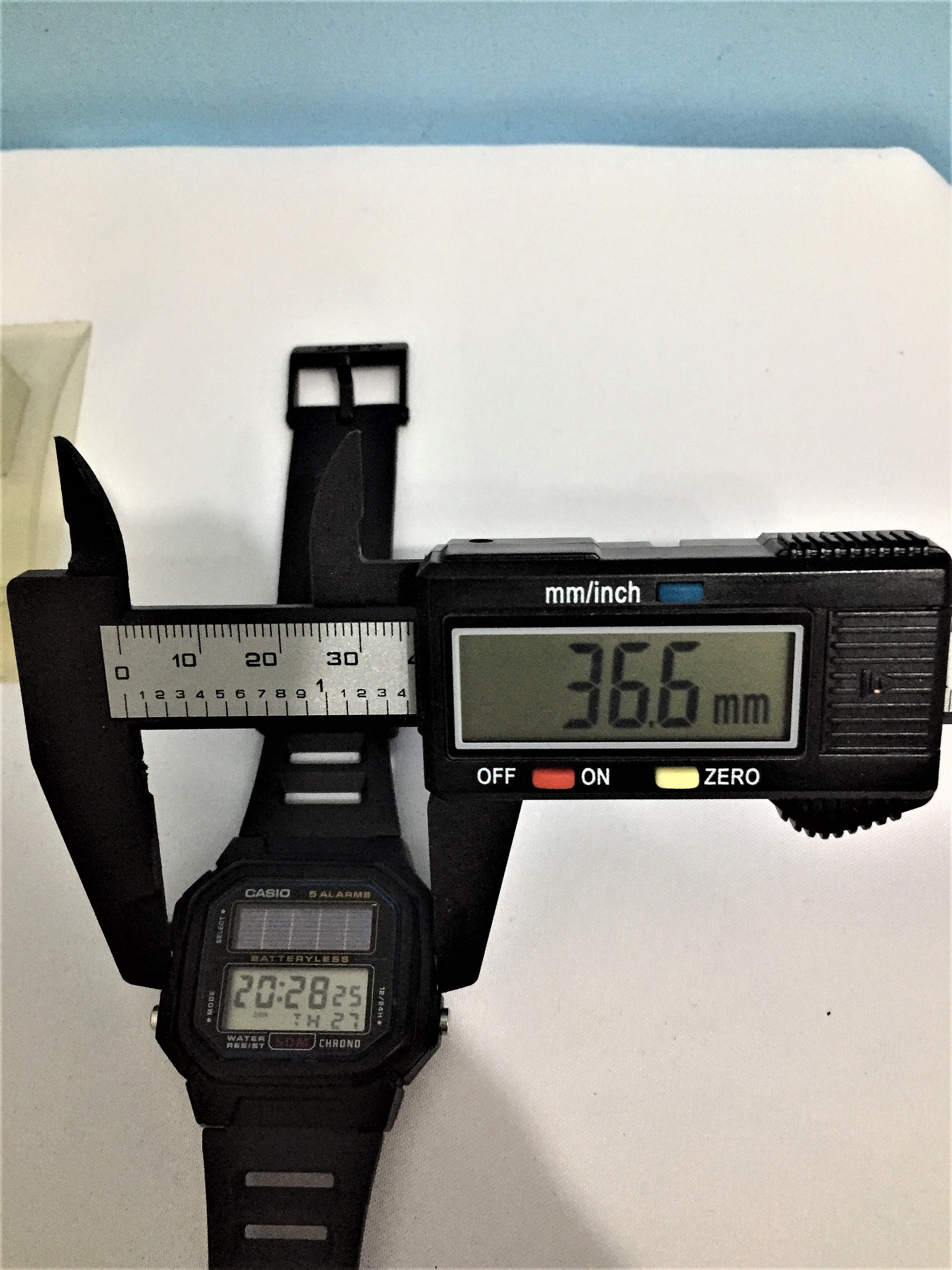 Casio Solar Digital 3274-AL-190W Vintage Casio Watch Alarm 50M Gold  Batteryless