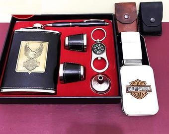 Encendedor Zippo original Harley Davidson de acero recubierto de cuero / ZIPPO MFG Co. Bradford, Pensilvania. Estuche Zippo hecho a mano / Brújula, bolígrafo, estuche / Hecho en EE. UU.
