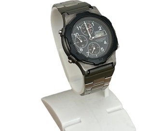 Vintage Casio MWA 10 / Illuminator Chronograph/ Mod: 1325/ Original Stell Strap/ Sehr guter Zustand/ 1990er Jahre/ Stilvoll, elegant und leicht