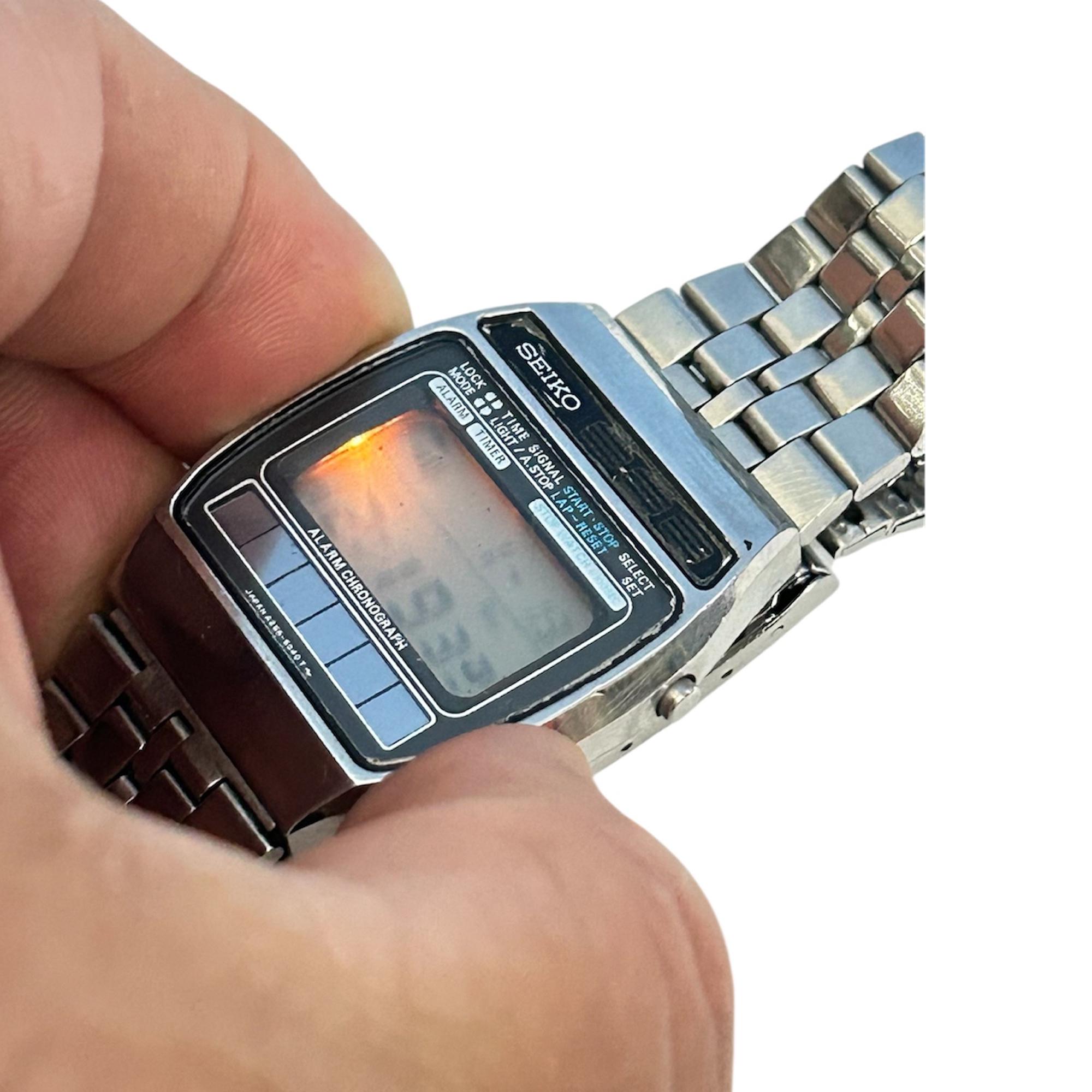 VERY RARE Vintage Seiko A258-5060 Solar Digital Watch, Chronograph