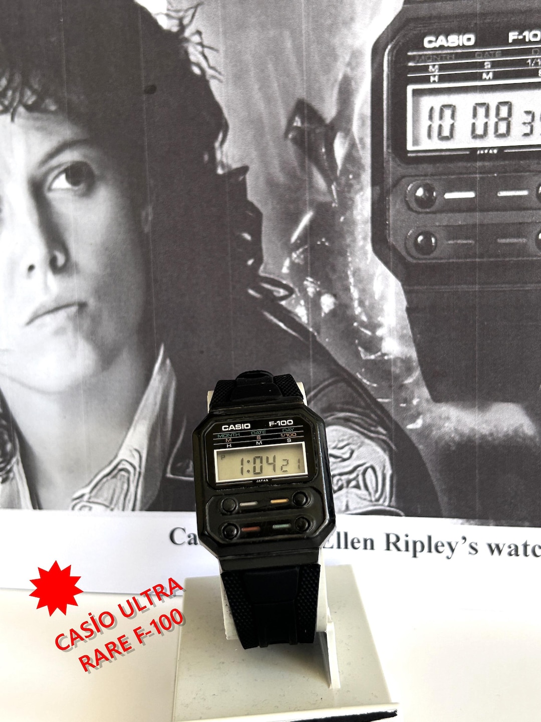 ULTRA RARE Casio F-100 First Digital Watch First Plastic Watch