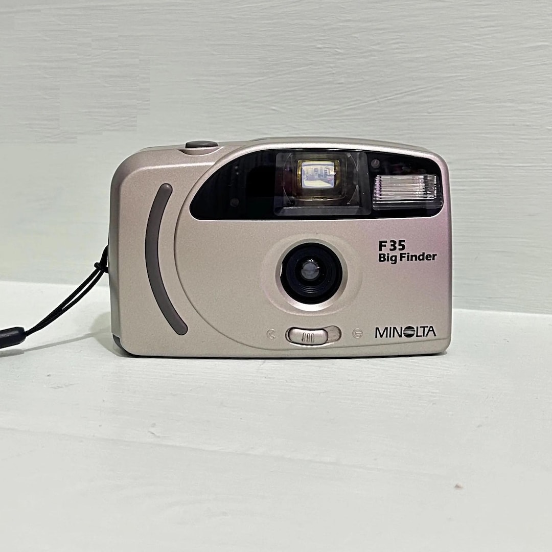 Vintage Minolta F35 Big Finder Camera/35mm Point and Shoot/ Very