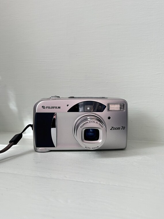 Fujifilm ZOOM 70 Compact 35mm Film Camera/very Good Condition
