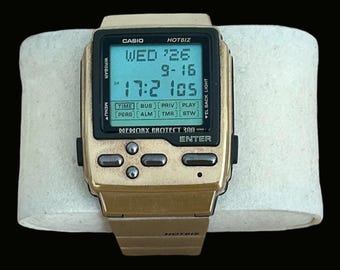 Golden Color Rare Vintage Casio Hotbiz Memory Protect DB-2000 Men’s Digital Watch 1990s