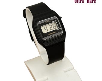 ULTRA Rare Vintage Citizen Digital P160 watch, japan ,Fast shipping , Collectible, Single Button