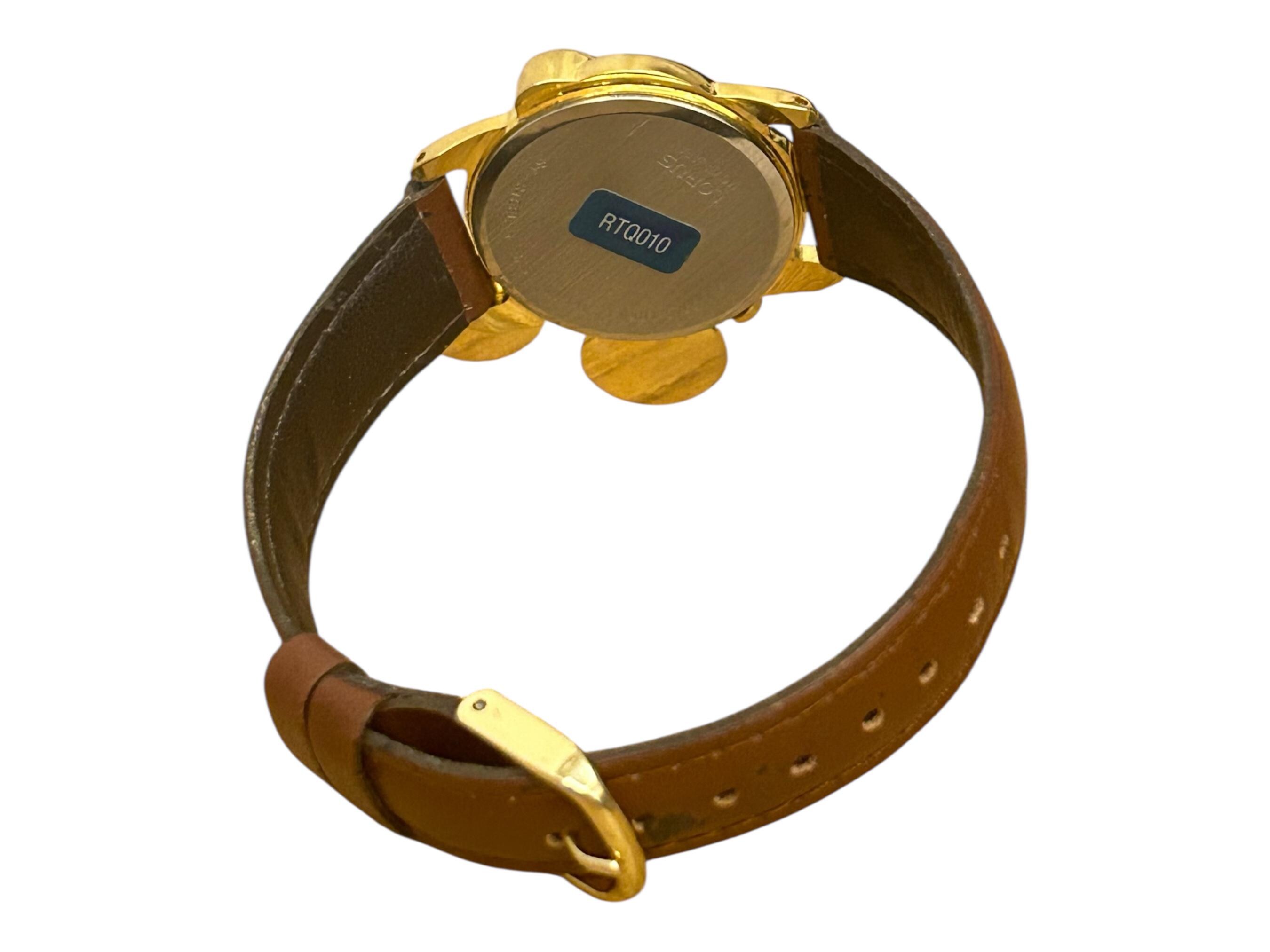 Lorus Mickey Mouse Watch: Gold Tone Character Watch  display picture 2
