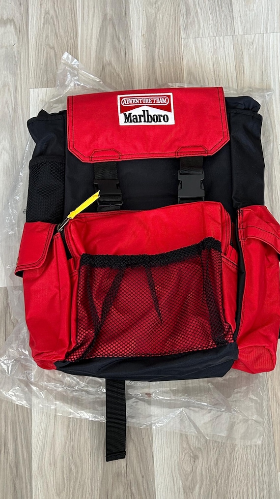 Marlboro ADVENTURE TEAM バックパック レッド 非売品 Vintage Marlboro Adventure Team Hiking Backpack Camping Hip
