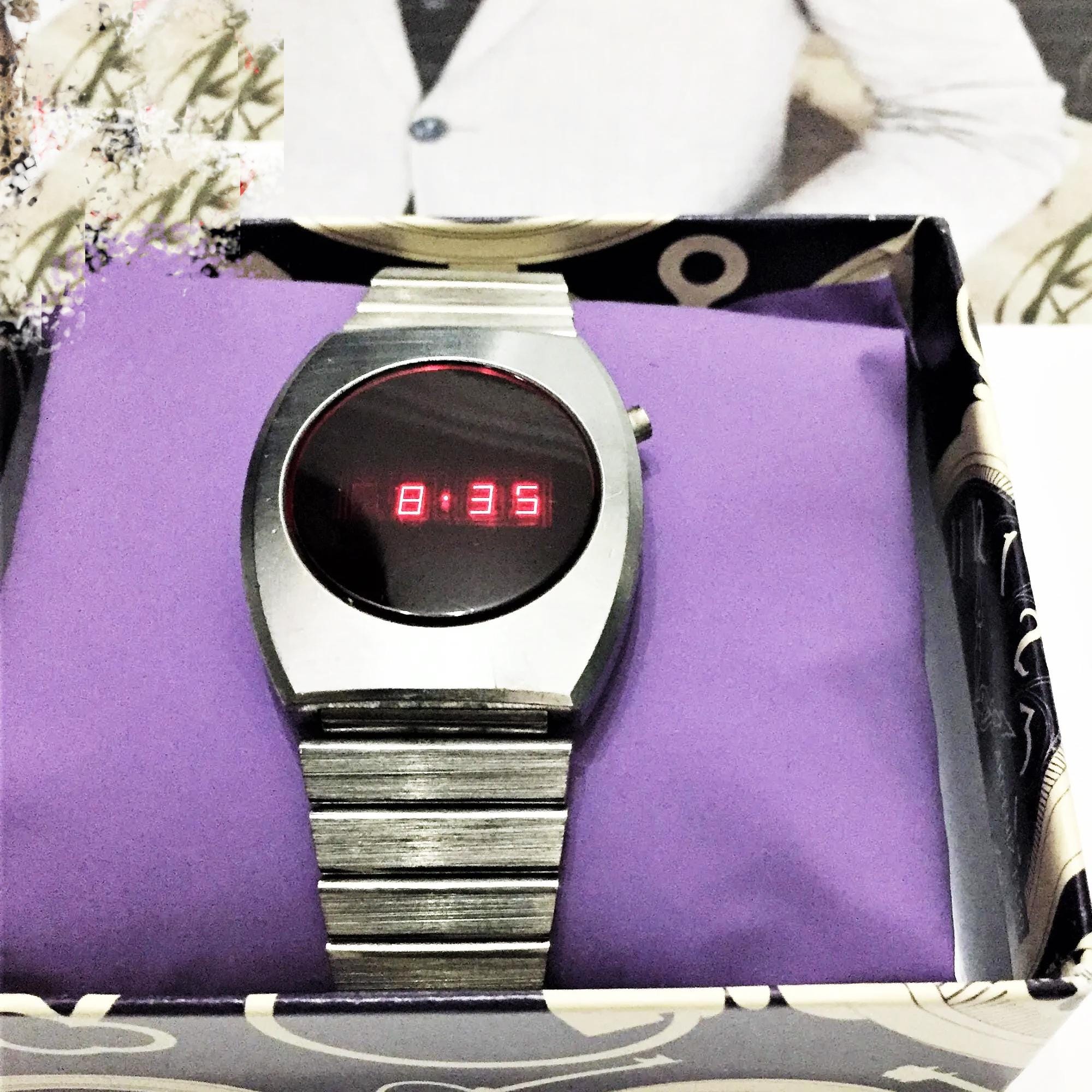 時計 circa 1970s silver 835 watch swiss made s-l400.jpg