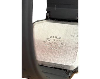 カシオ JP- 100W パルスチェック ヴィンテージ デジタル腕時計。mod