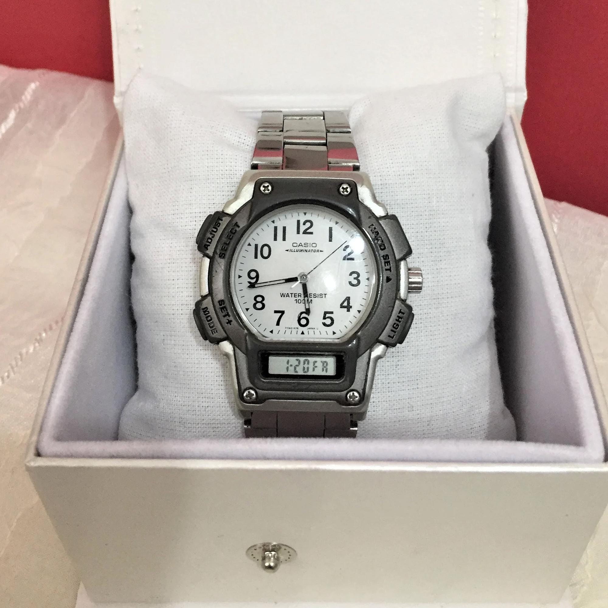 Vintage Casio AQ-150W Digi/Ana Watch/Alarm Chronograph