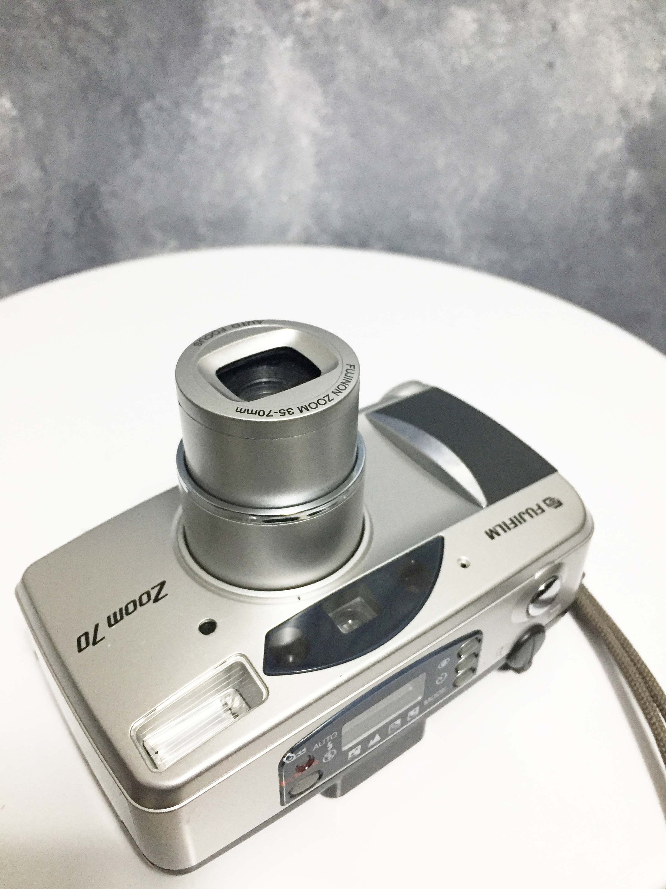 Fujifilm ZOOM 70 Compact 35mm Film Camera/very Good Condition