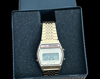 ULTRA RARE Gold Color Vintage Casio Melody Alarm Watch 407 M-521G