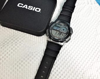 Rare Casio UV-10 (module 768) / UV Sensor Watch / Japan P