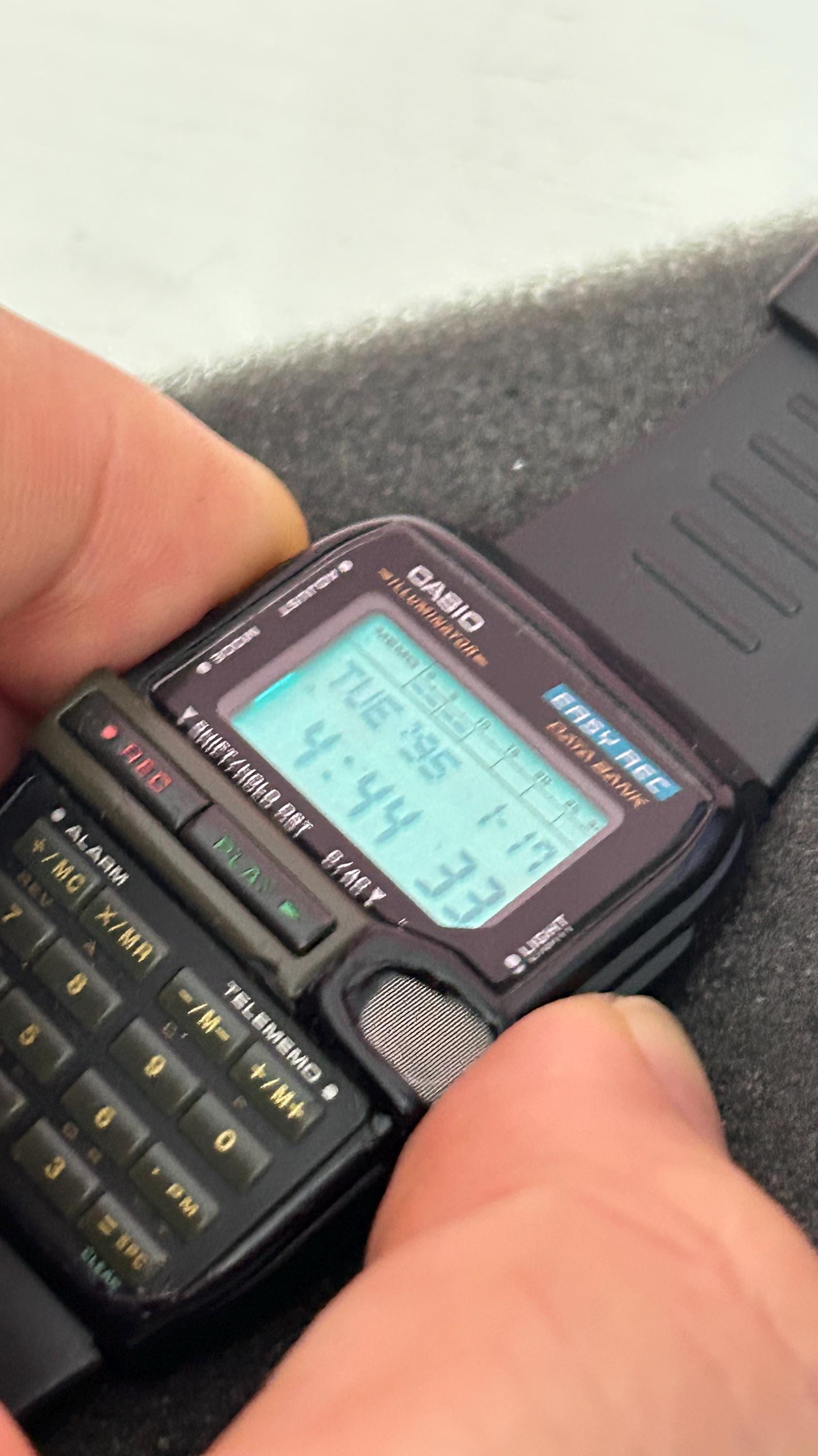 Vintage Casio DBC-V50 Easy Rec Data Bank Wrist Watch