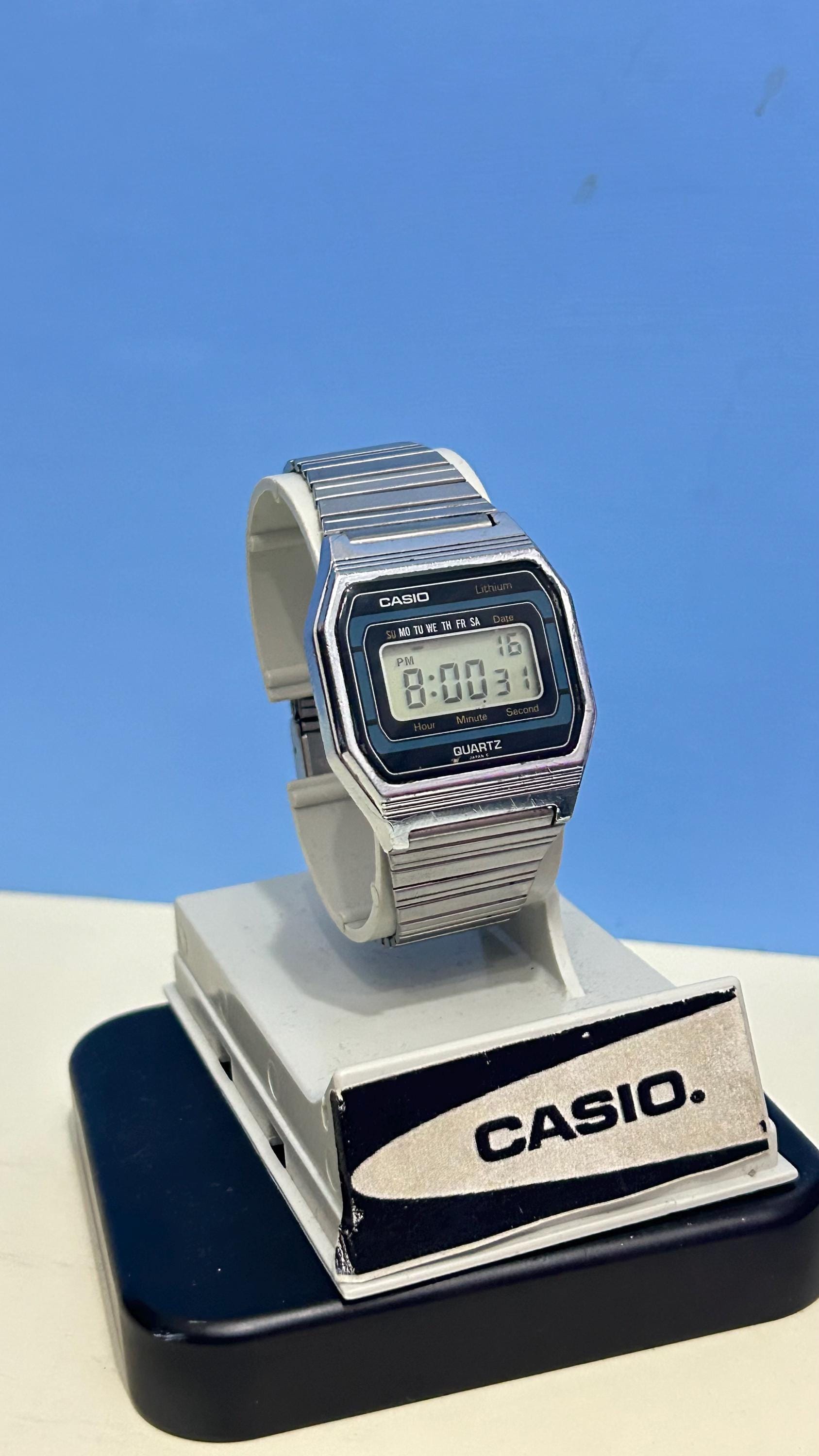 ヴィンテージ カシオ ウォッチ B817、G-SHOCK、G-SHOCK、ソーラー