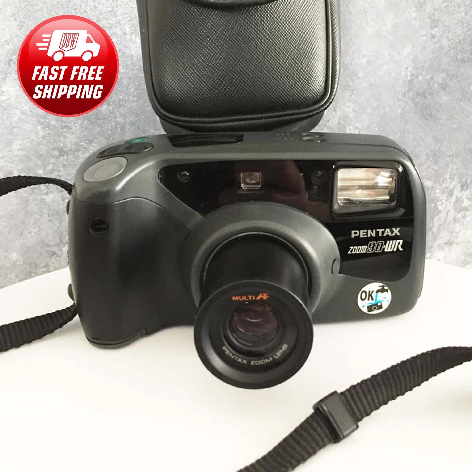 Vintage Pentax Zoom 90 WR/ Compact Waterproof Film 35mm/ Shoot