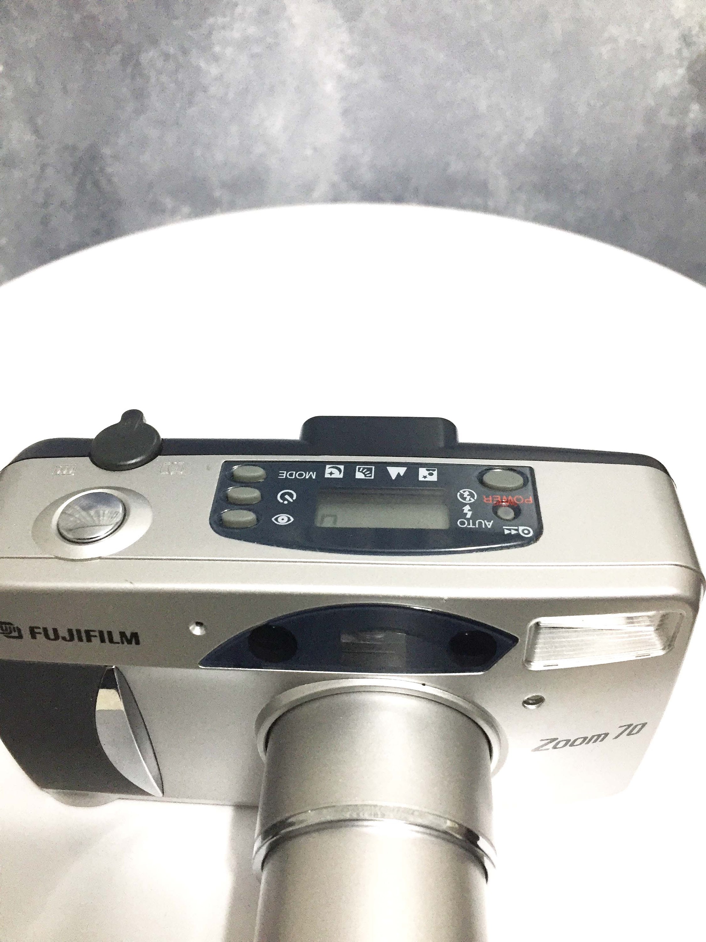 Fujifilm ZOOM 70 Compact 35mm Film Camera/very Good Condition