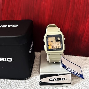Unused Casio LF-20W Casio Twin Graph  Cream  Gradient Screen -  Black  Digital Watch Mod: 3551 Wiht Tin CASİO Box