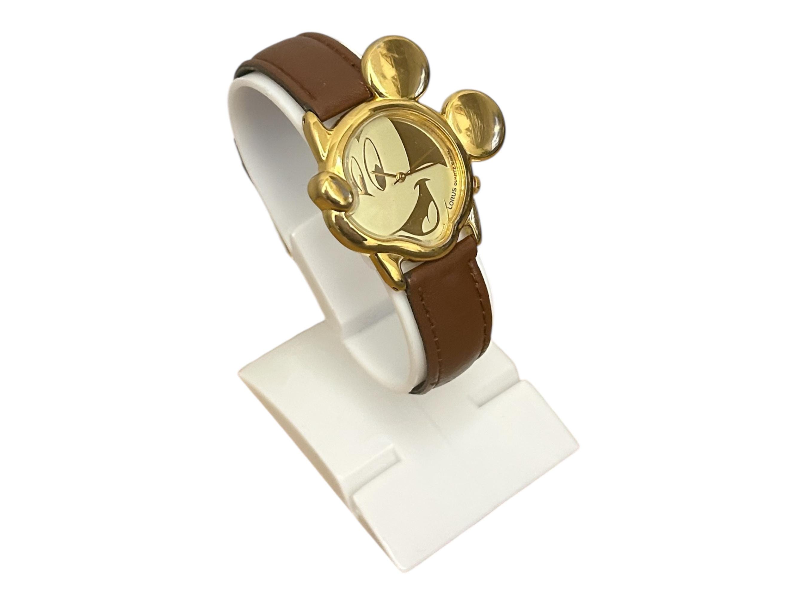 Lorus Disney Gold face Mickey Mouse watch leather strap  New Battery Works Great What is the value of a gold tone watch? main image 4