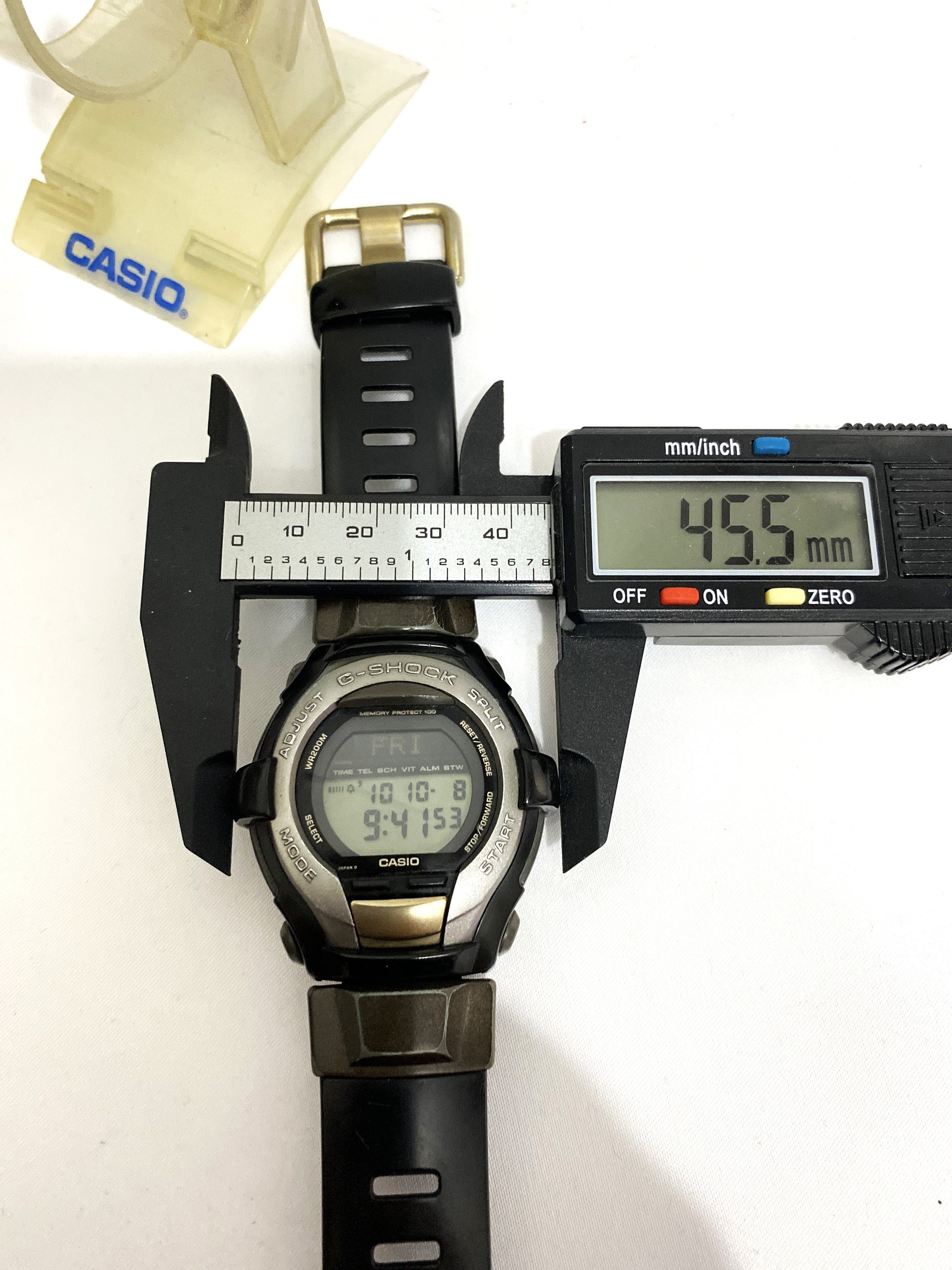 ヴィンテージ カシオ Gt-000 G-Shock 腕時計 / 日本製 Y 1524 / 非常に 