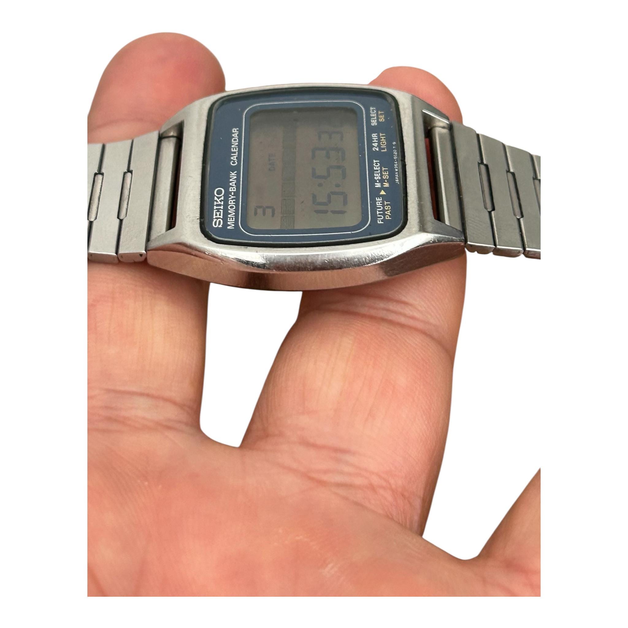 ✨SEIKO✨M354-5020✨ヴィンテージ✨Calendar✨腕時計✨ ULTRA RARE Vintage Seiko M354-5020 Lcd Menswatch, Memory Bank