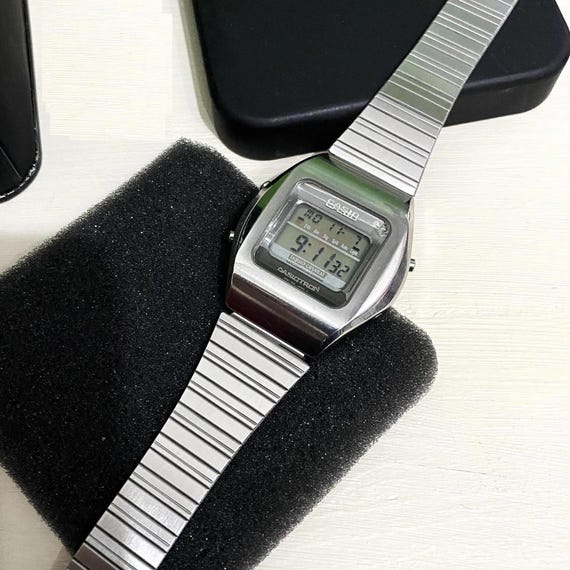 稼働】CASIO CASIOTRON カシオトロン TRN-110