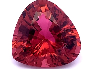 28.67 Carat Reddish Hot Pink Rubellite Tourmaline Gemstone Trillion Cut Gem