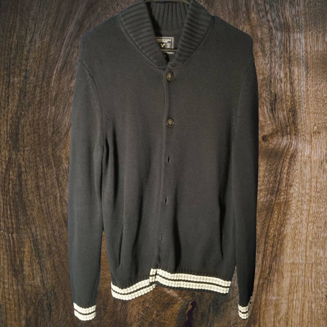 American Eagle Button-down Sweater 