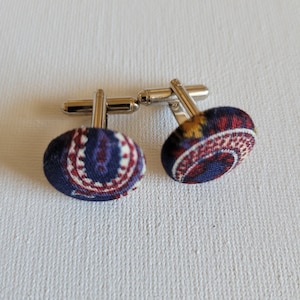 カフスボタン