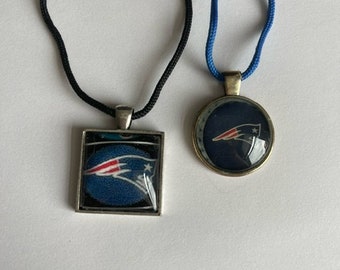Colar com pingente do New England Patriots