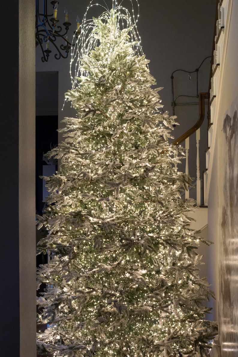 50' CONNECTABLE CLUSTER TWINKLE Light Garland w/ 1,500 Warm White Lights on Green Wire afbeelding 5