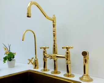 スプレーとクロスハンドル付き、ラッカー塗装なしの真鍮ブリッジキッチン蛇口