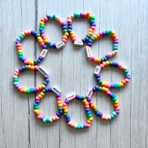 Bead Crafts for Kids  Moms and Crafters