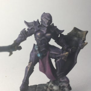 Female Dark Elf Warrior Fighter, Sword and Shield, Artisan Guild, D&D, pathfinder, painted miniature
