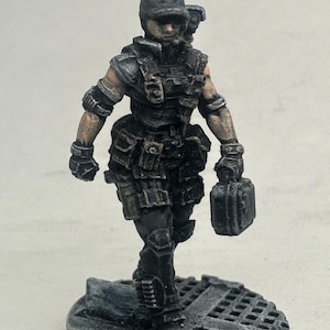 Painted Miniature / Papsikels Miniatures/ Cyberpunk / Sci fi / Player Character /Colonial Marine