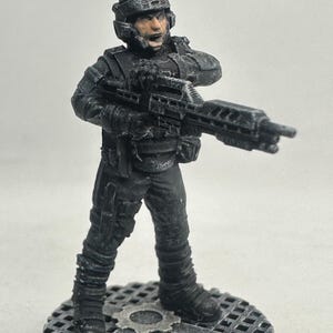 Geschilderde miniatuur / Papsikels-miniaturen / Cyberpunk / Sci-Fi / Spelerspersonage /Dropship Trooper