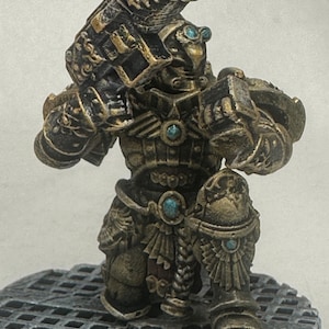 Painted Miniature/Royal Guard/Golden Space Warrior