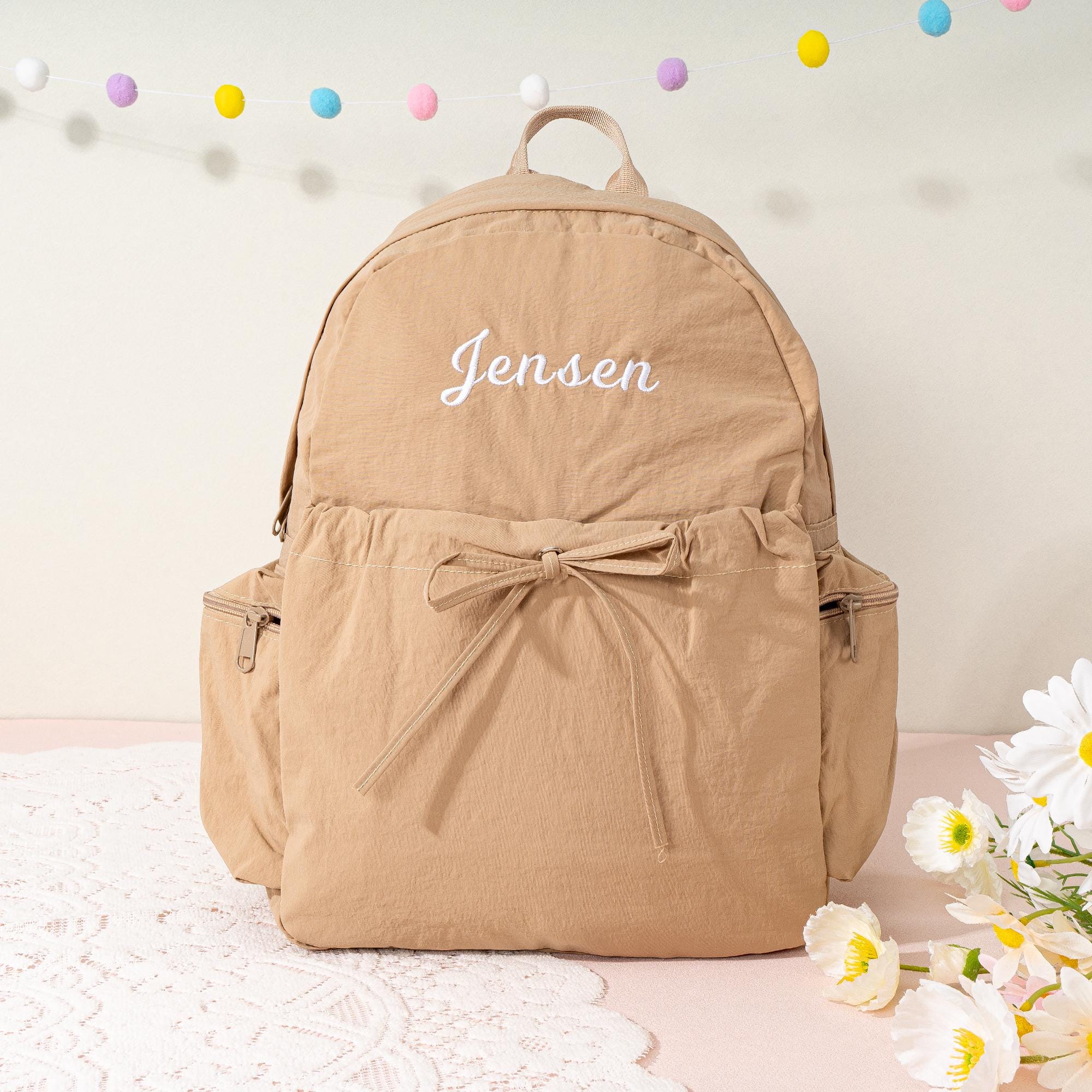 Tan bow backpack Bow Backpack - Pursuit Bow Hunting Backpack | moeglin.com main image 4