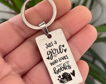 A girl who loves reading keychain | book lover | book addict | Gift for booklovers