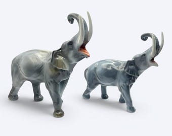 Pair of Porcelain Elephant Figurines – Wallendorf Schaubach Kunst, Germany