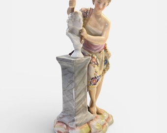 Exquisitely Small And Highly Detailed Antique Volkstedt Porcelain Figurine - Statue Female Sculptor 11.5 Cm (4.53 Inches) Ca 1890s - 1910s