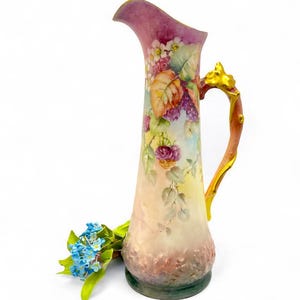 Jarra de porcelana pintada à mão Tresseman Vogt T&V Limoges – 31 cm de altura, 1,3 litro (aprox. 44 oz)