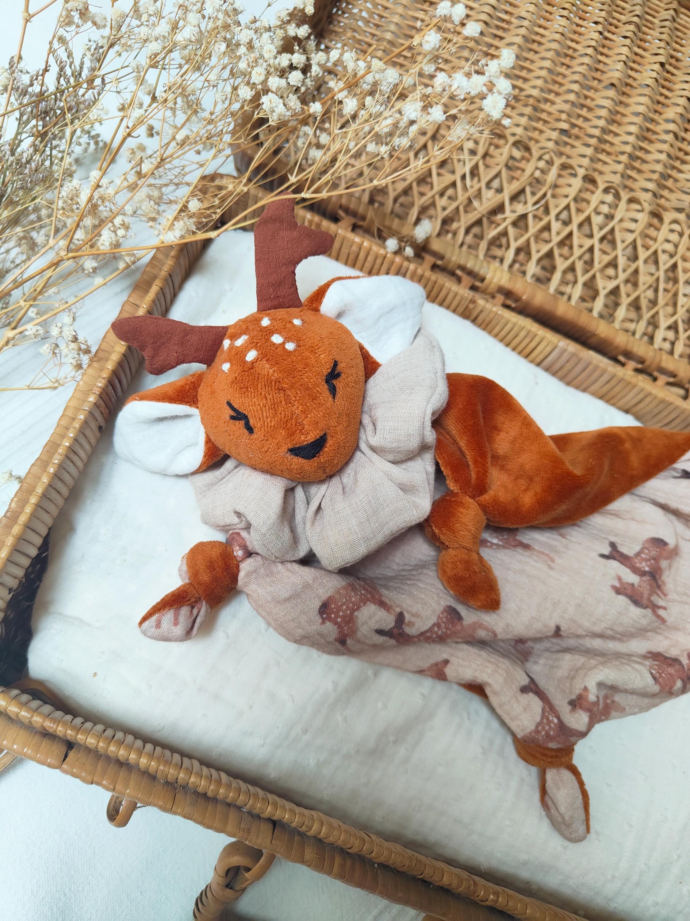 Onwomania Plüschtier Rehkitz – Stehend, Gepunktet, Ca. 20 Cm, Kuschelweich & Liebevoll Gestaltet