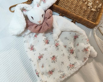 Doudou Aimé rose du jardin