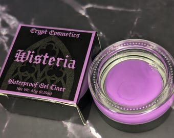 Wisteria - Pastel purple cream eyeshadow (UV reactive)