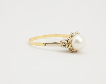 Ring with with pearl, in 14K Gold size 6 - 6 | Vintage Solid Gold | Quality Fine Jewelry | Scandinavian Jewelry