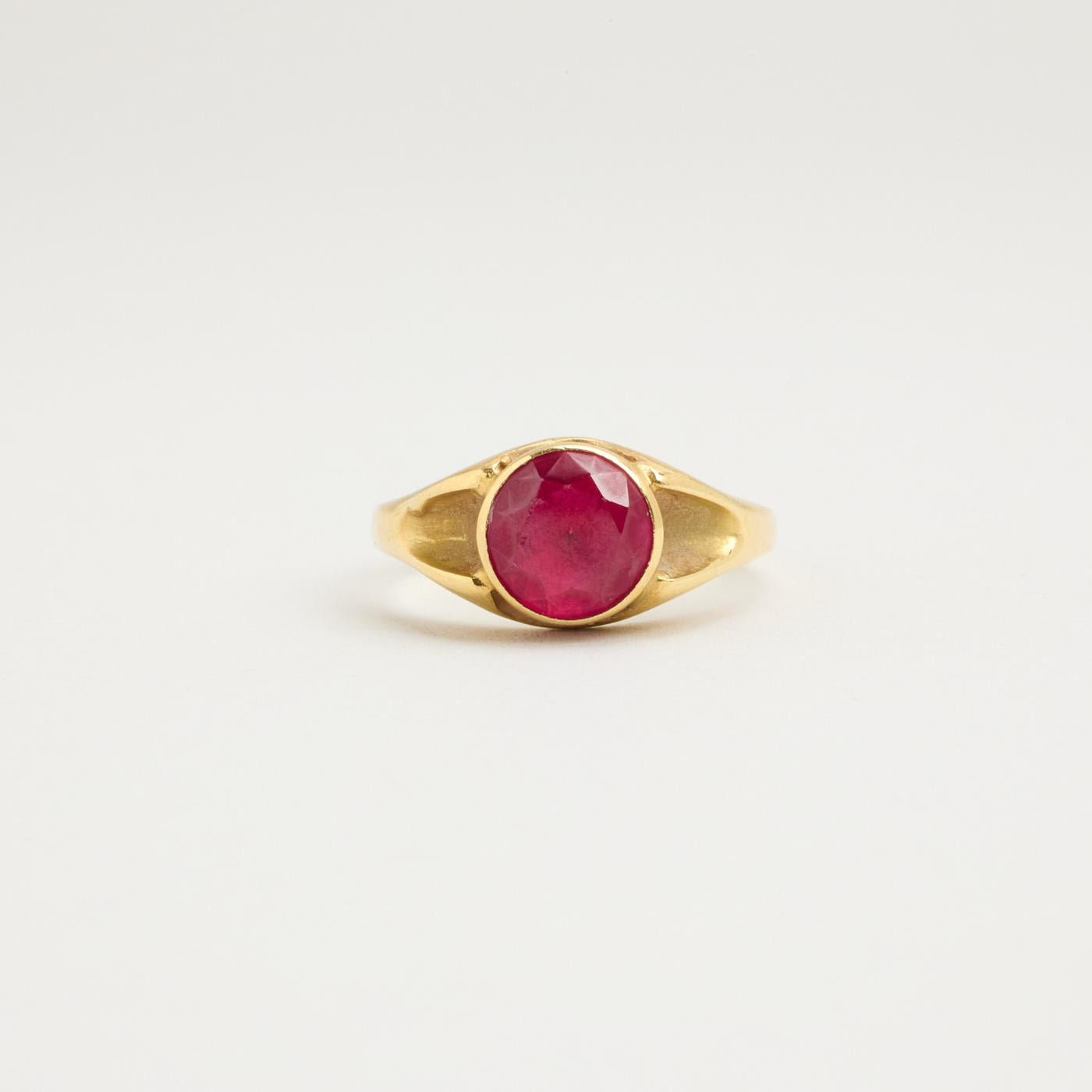 Modern 14K Yellow Gold Solitaire Ring, Lab-Created Ruby Bezel Set, Size 6, Minimalist Everyday Jewelry